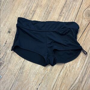 TYR Women’s Black Swim Shorts XS